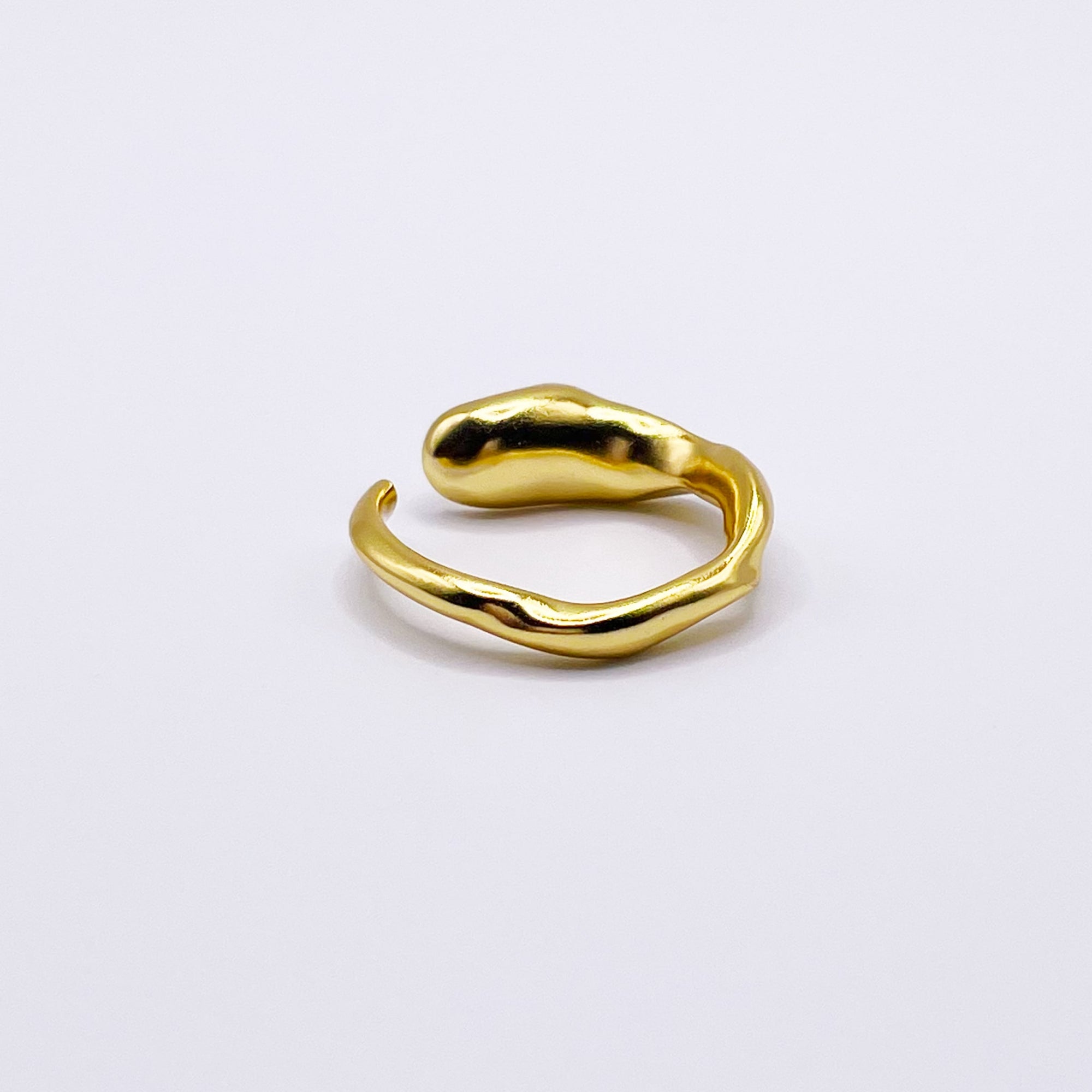 Tube Gold Ring