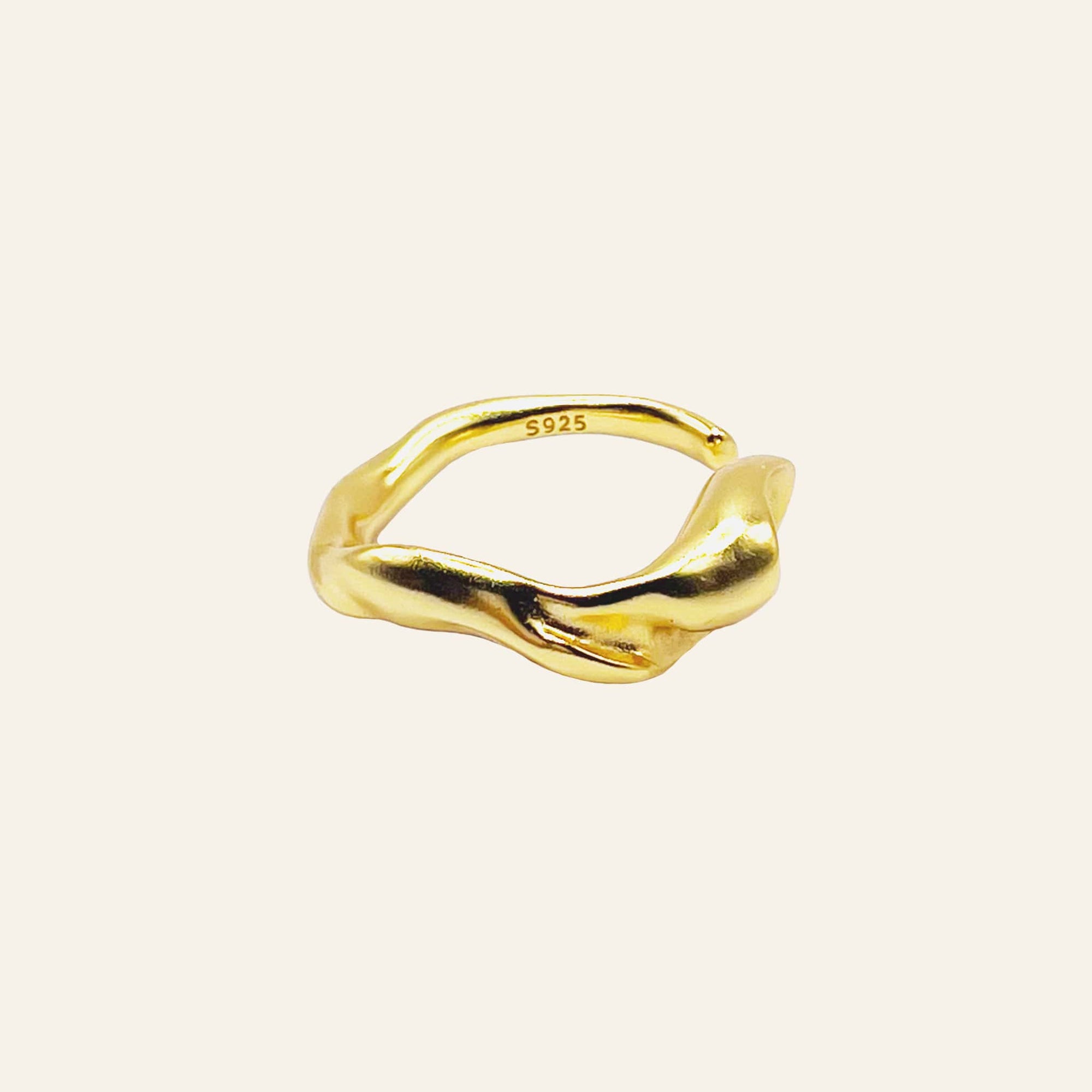 Tube Gold Ring