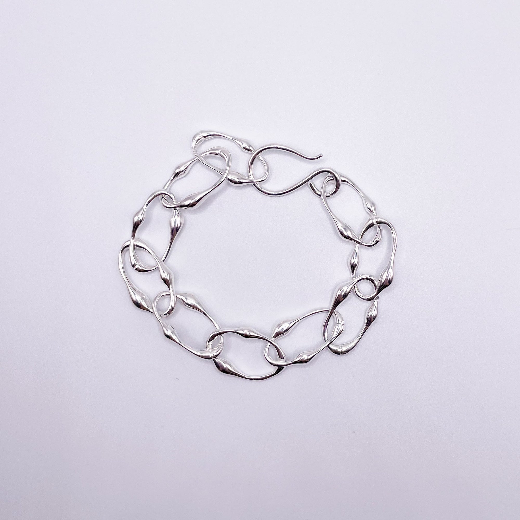 Hollow Chain Link Bracelet