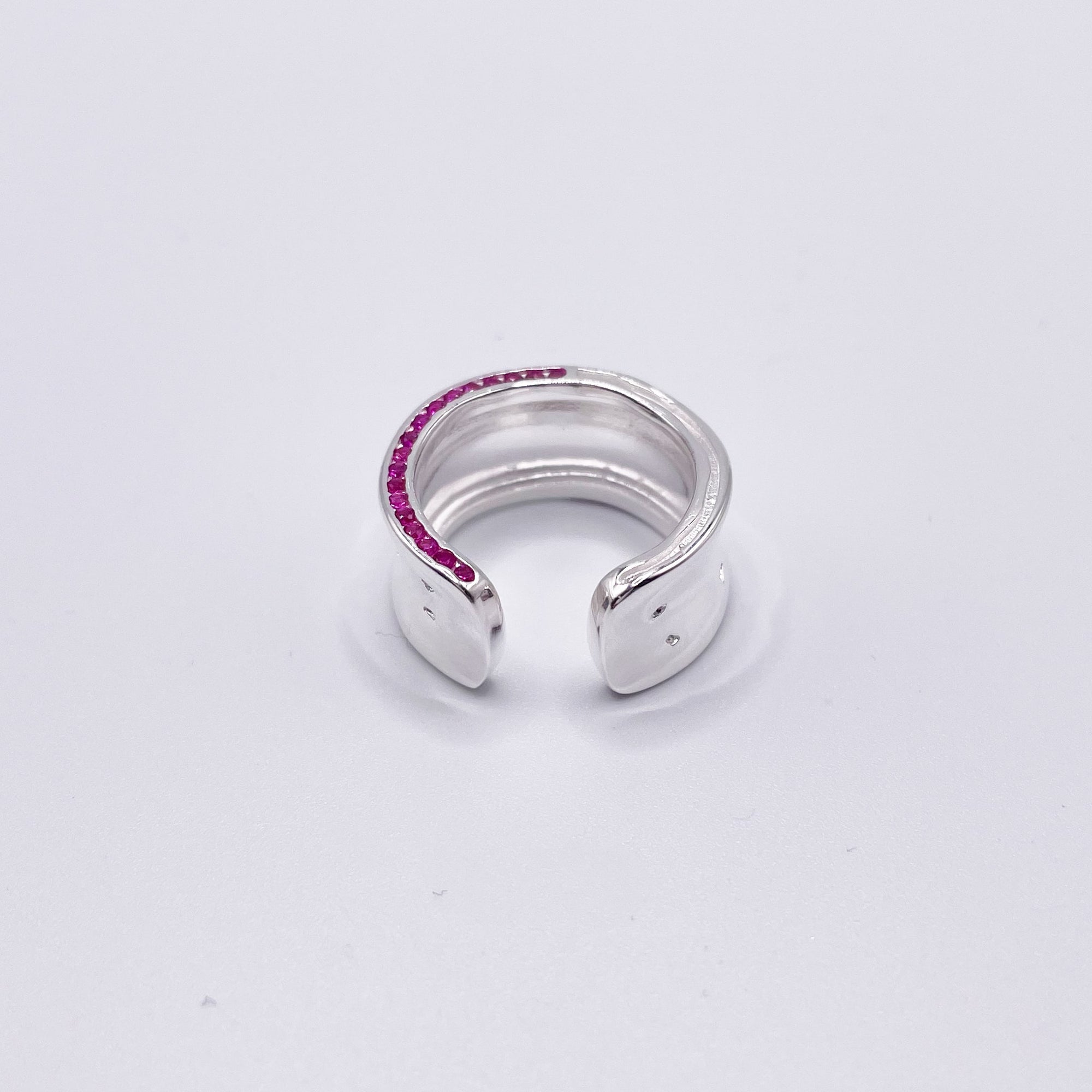 Geometric Band Ring