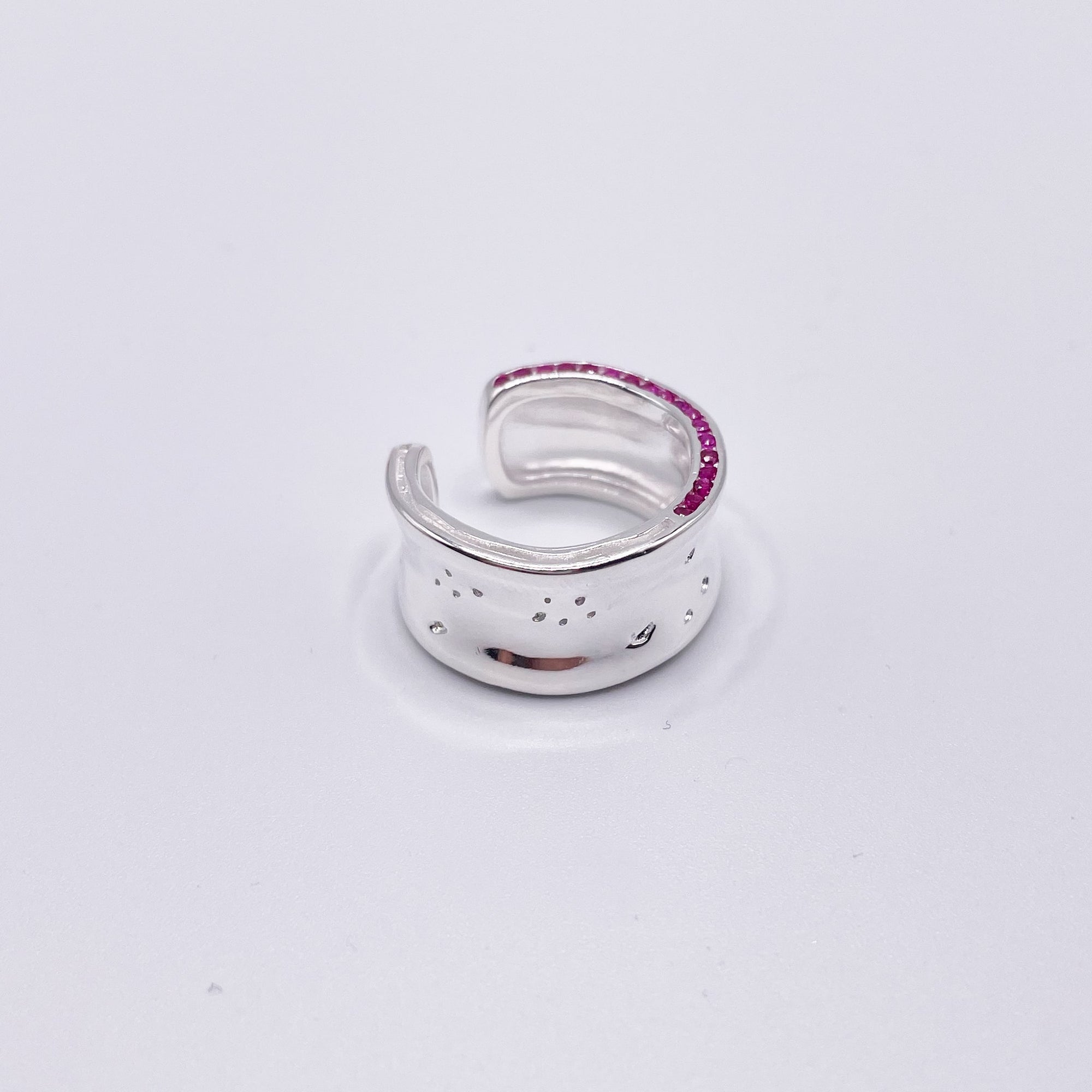 Geometric Band Ring