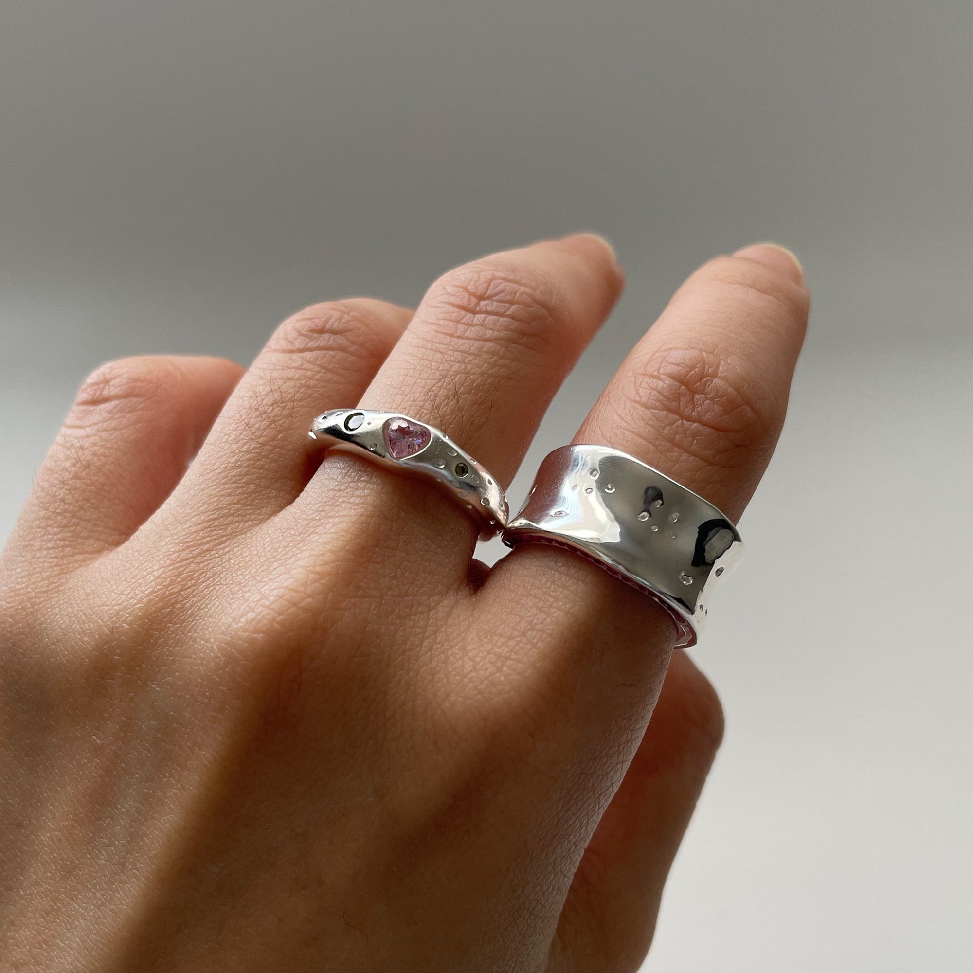 Geometric Band Ring