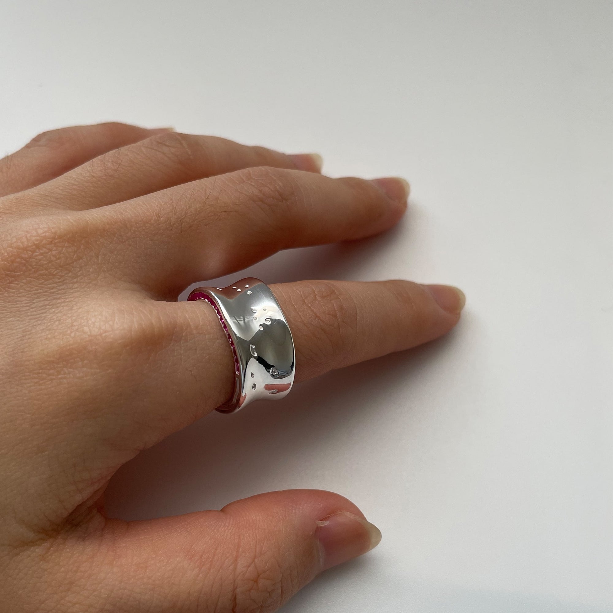 Geometric Band Ring