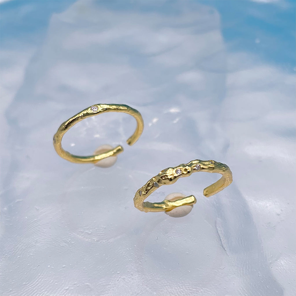 Round Minimalist Ring Set