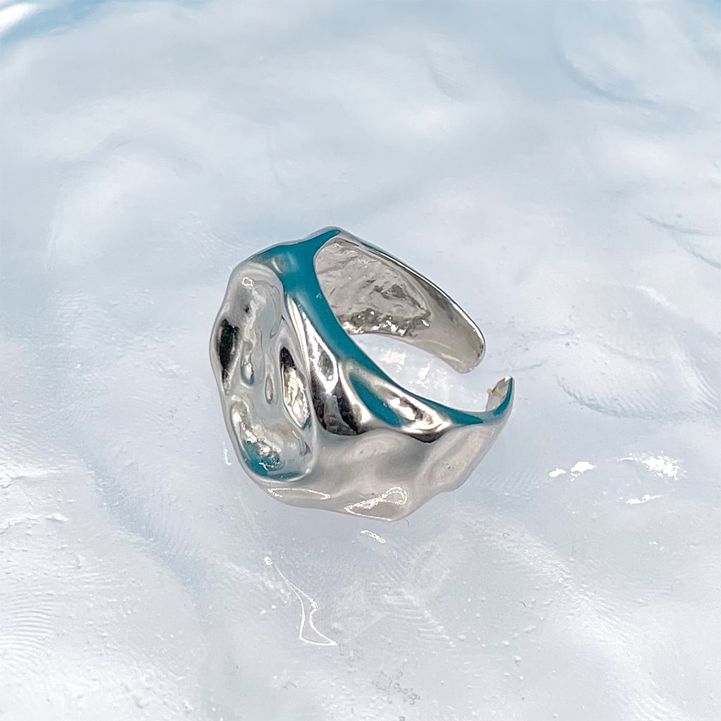 Special Shaped Ring