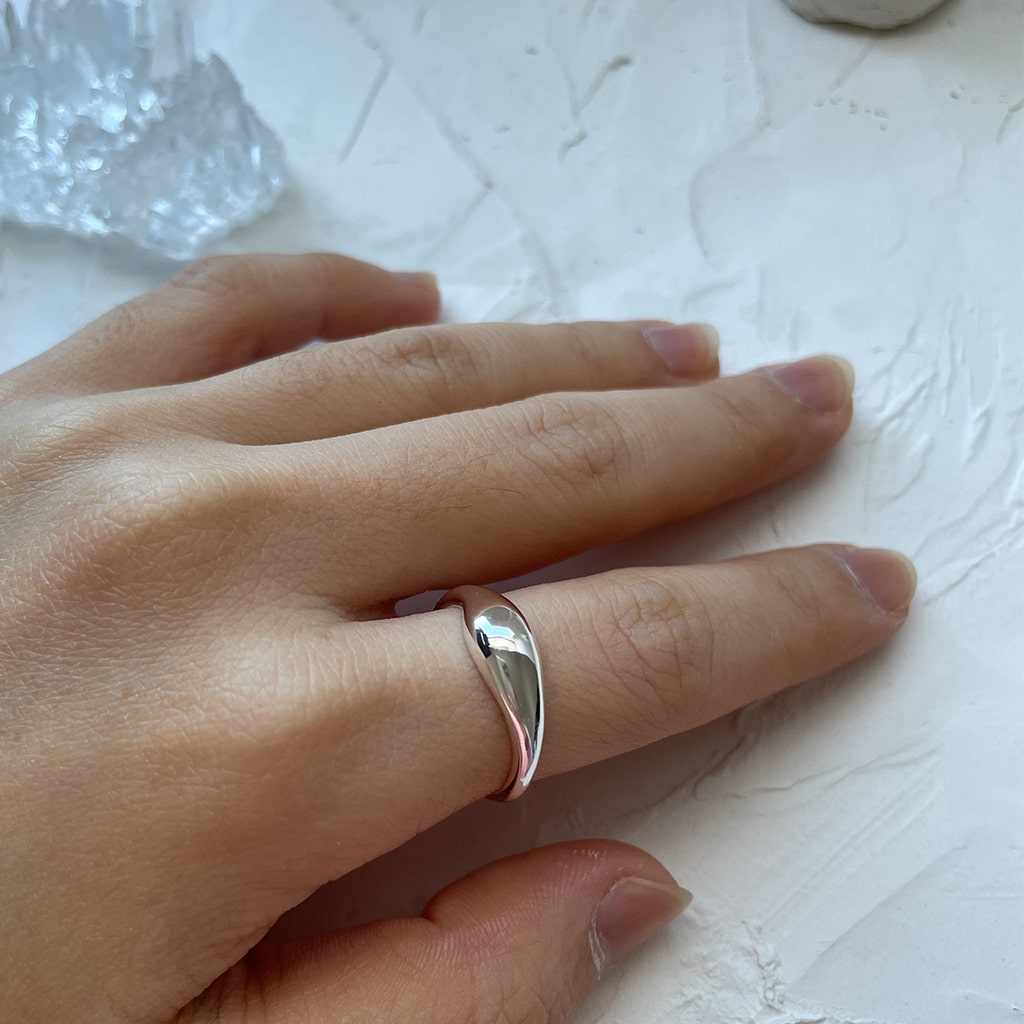 Smooth Band Ring